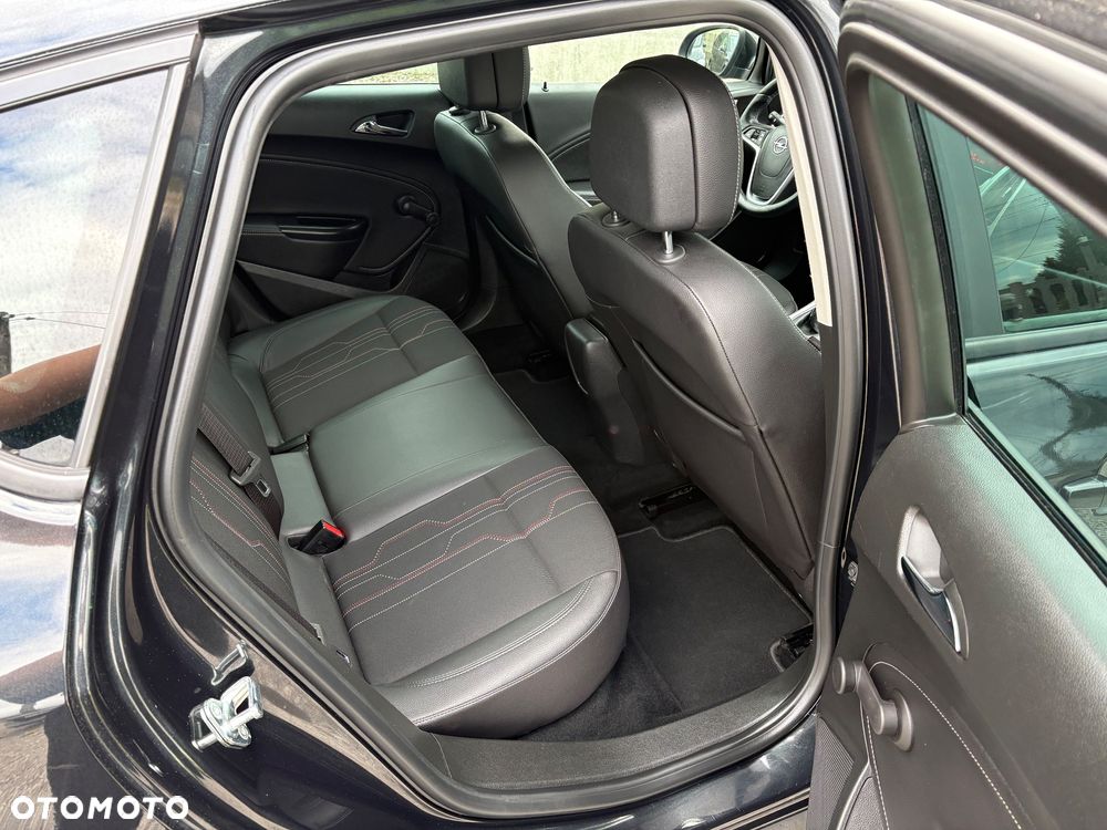 Opel Astra 1.4 EcoFLEX 150 Jahre - 29