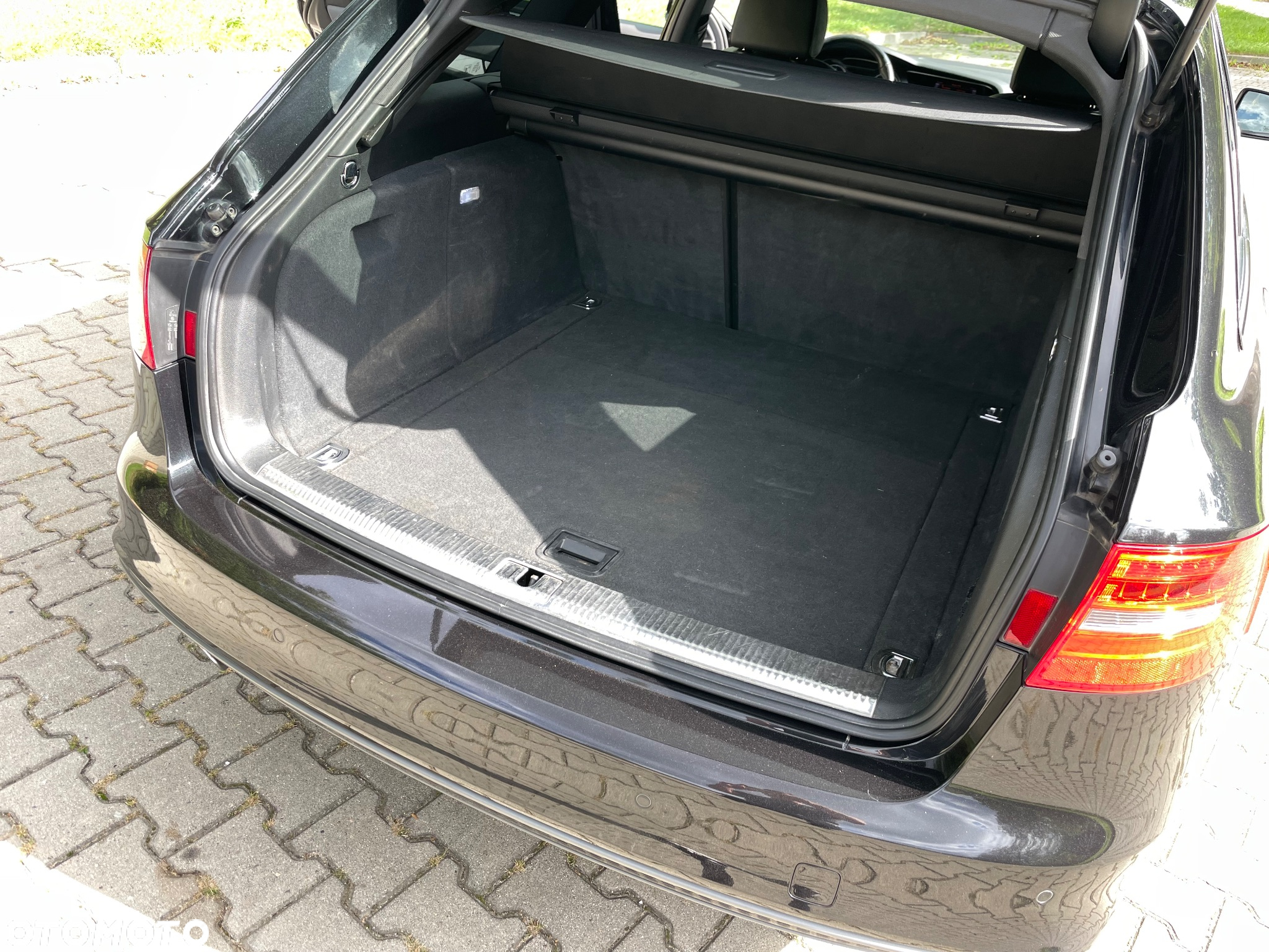 Audi A4 2.0 TDI DPF S line Sportpaket - 17