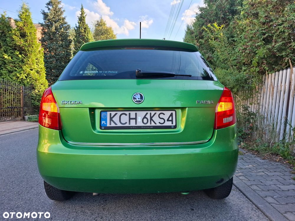Skoda Fabia 1.4 16V Ambition Plus - 6