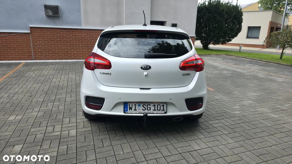Kia Ceed 2016 photo 2