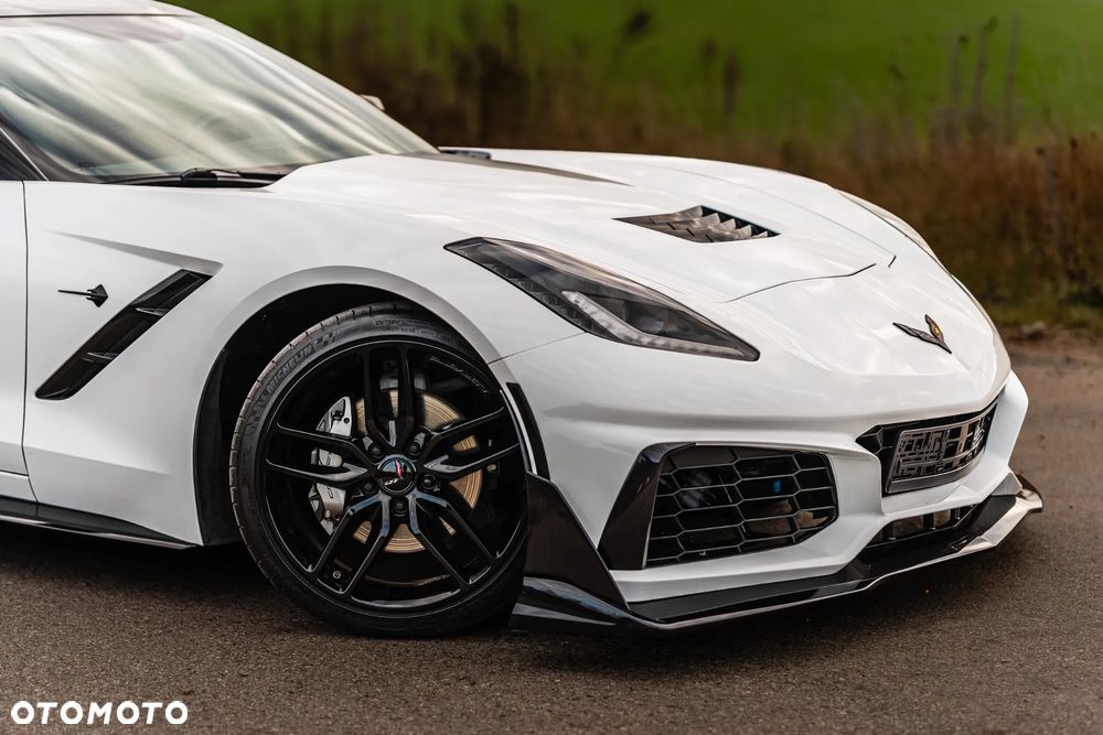 Chevrolet Corvette Stingray 2019 photo 3