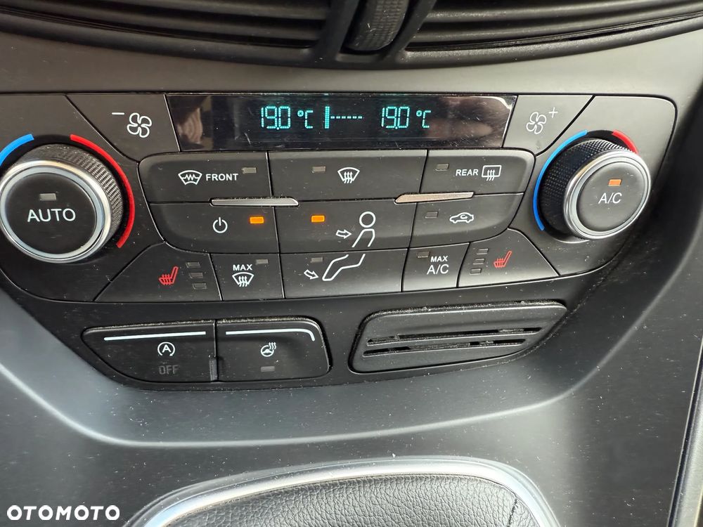 Ford Kuga 1.5 EcoBoost 2x4 Trend - 19