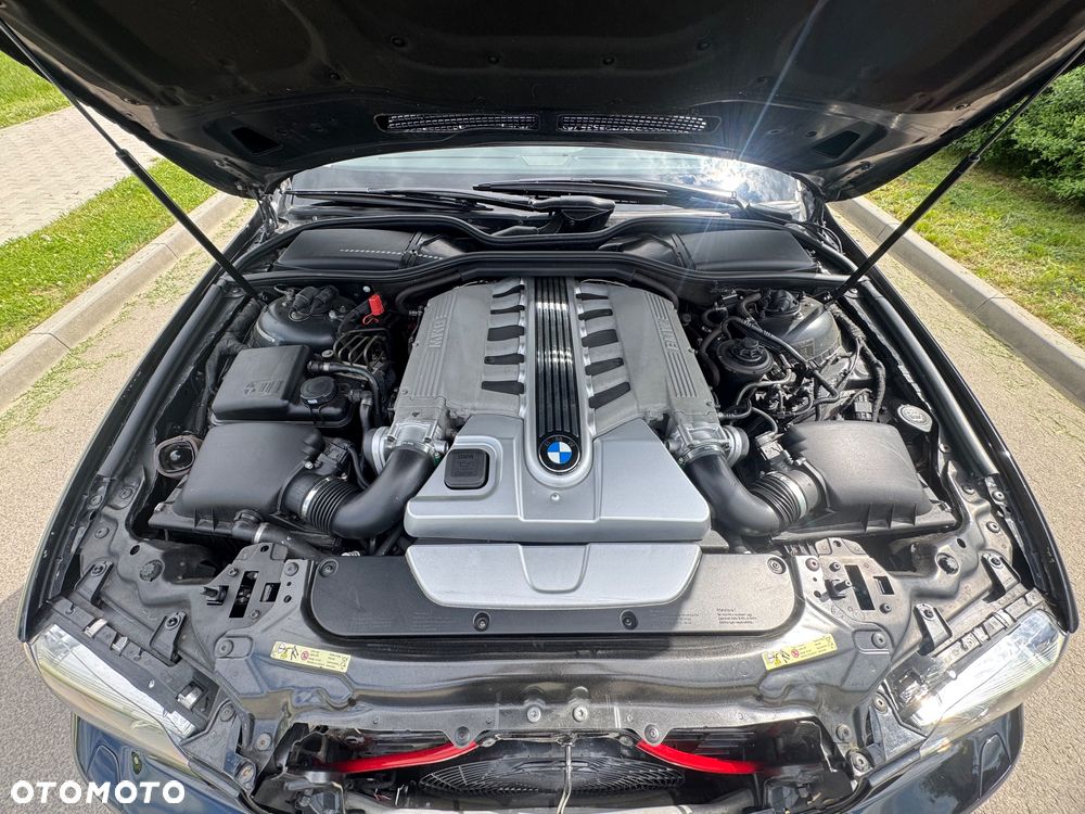 BMW Seria 7 760i - 13