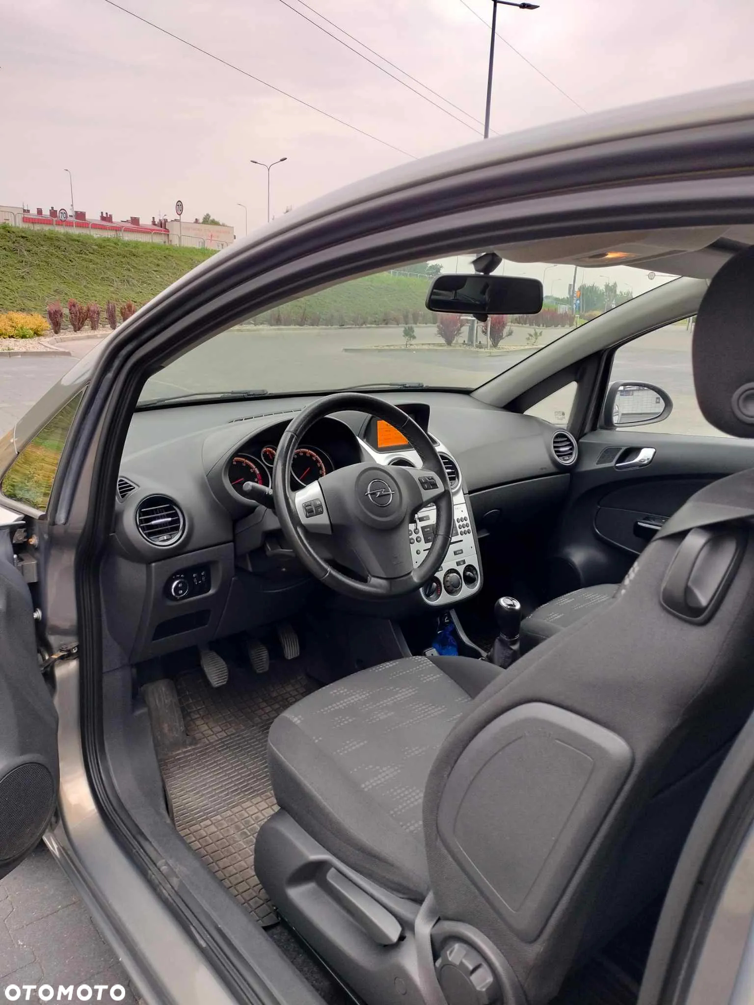 Opel Corsa - 9