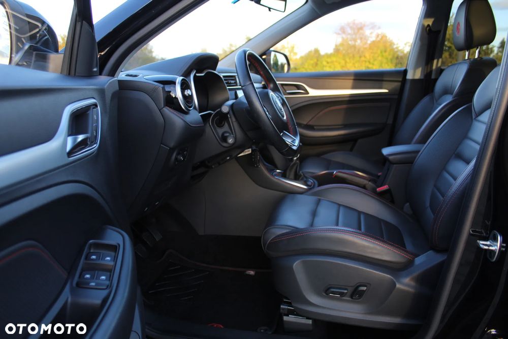 MG ZS ICE 1.5 VTI-tech Luxury - 13