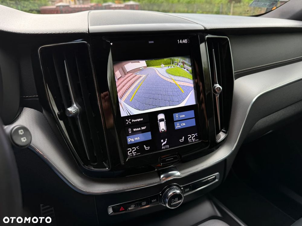Volvo XC 60 B4 D AWD R-Design - 30