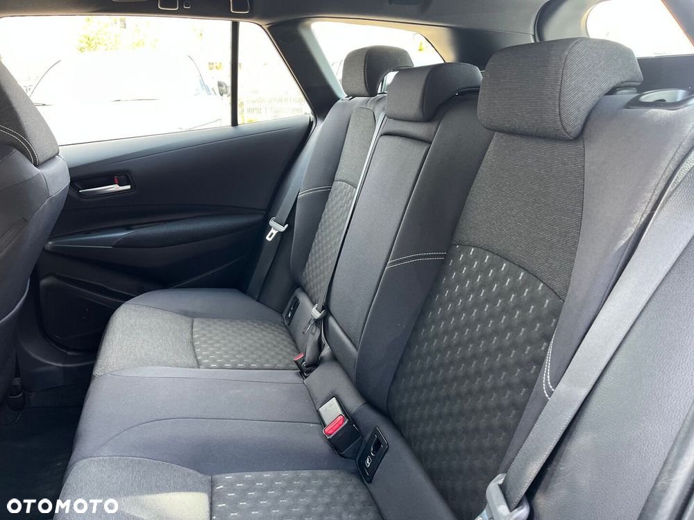 Toyota Corolla - 26