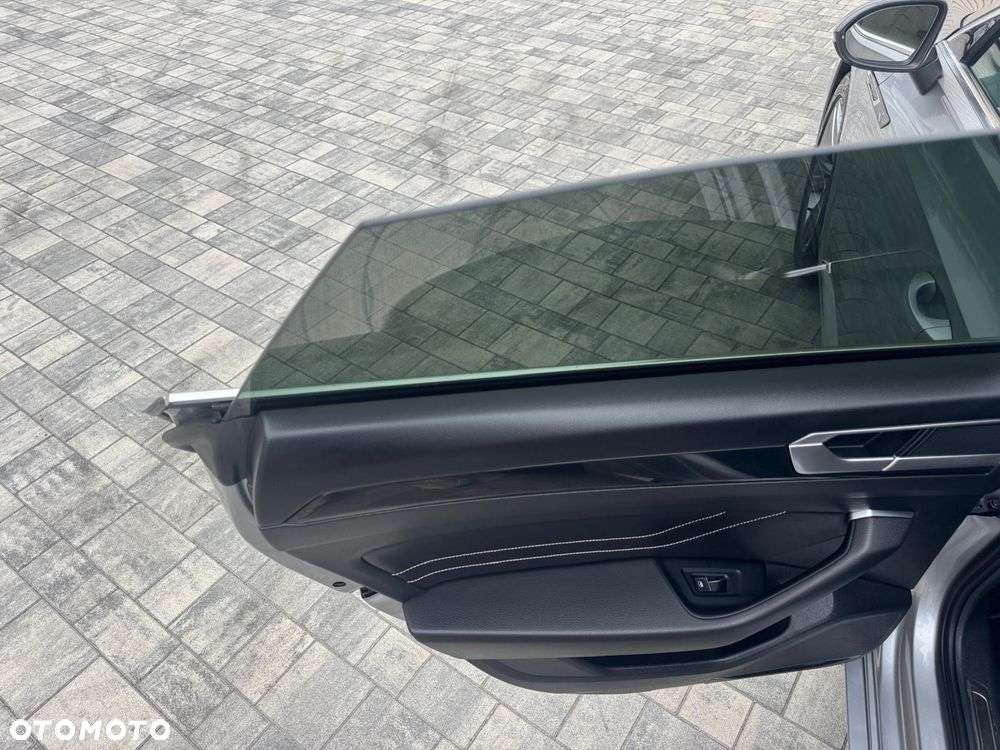 Volkswagen Arteon 2.0 TSI R-Line DSG - 28