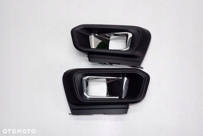 PEUGEOT 308 T9 GT 16- kratka zderzaka lewa prawa AA38267895 AA38267889