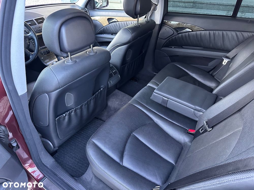 Mercedes-Benz Klasa E - 18