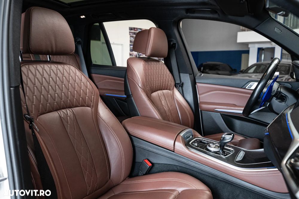 BMW X5 M M50d - 32
