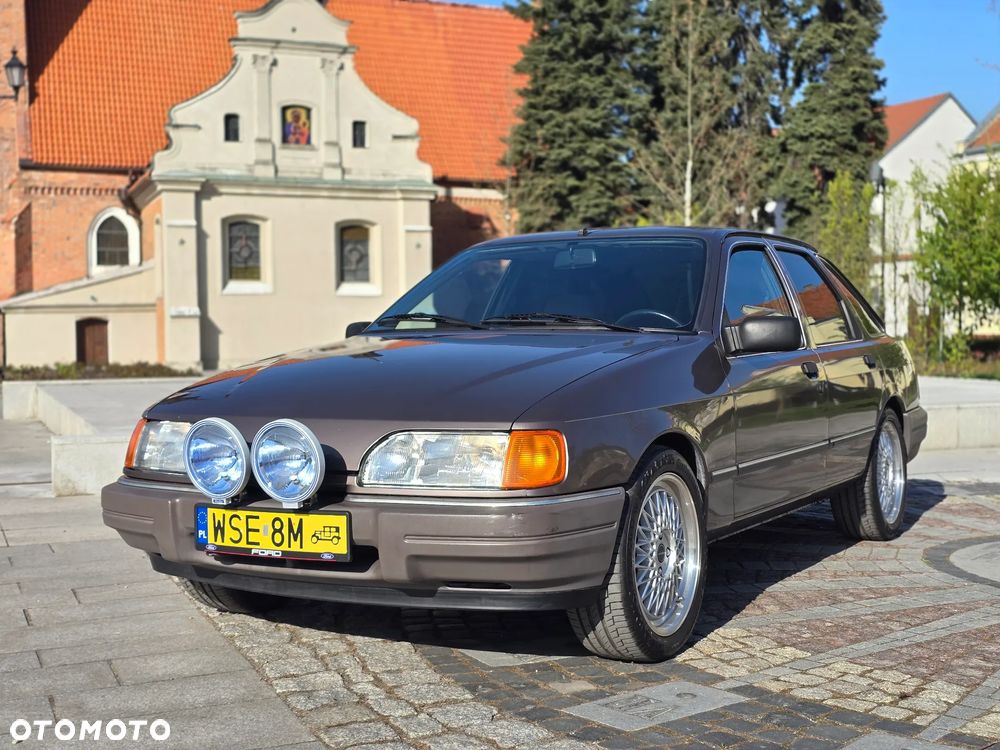 Ford Sierra - 2