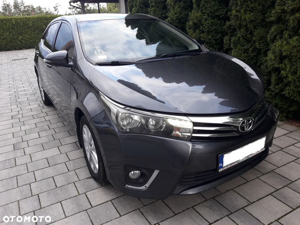 Toyota Corolla - 3