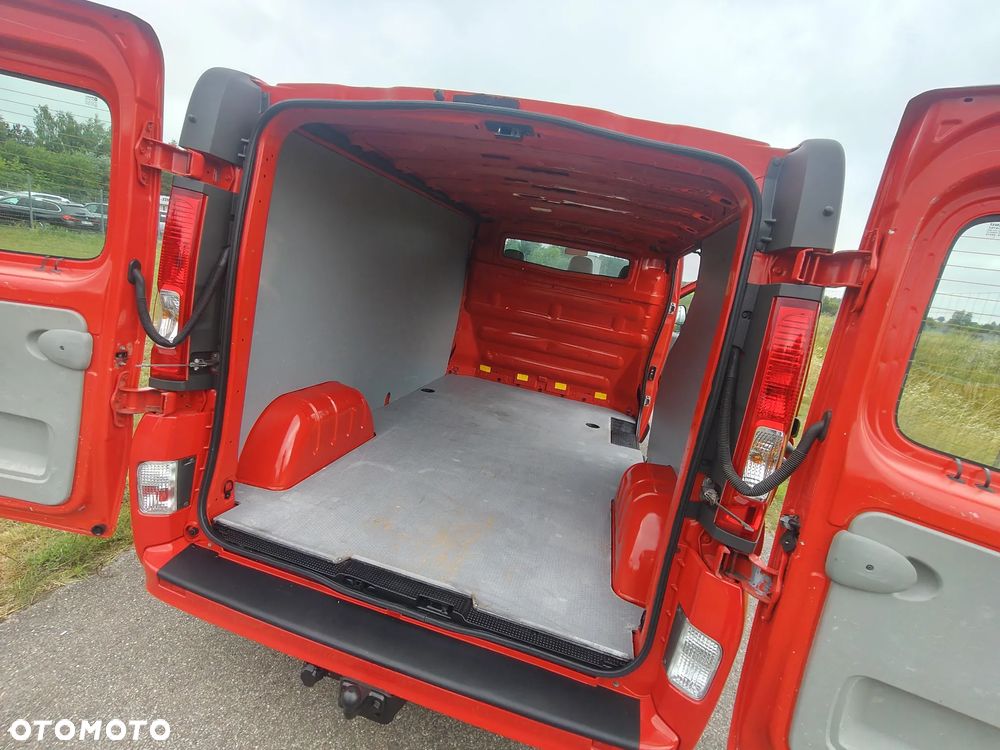 Renault Trafic - 21