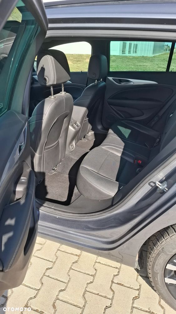 Opel Insignia 2.0 T Ultimate S&S - 11