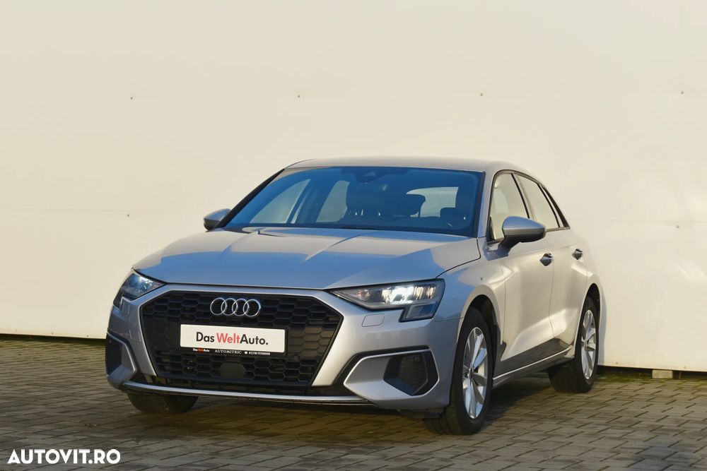 Audi A3 30 TDI Sportback - 1