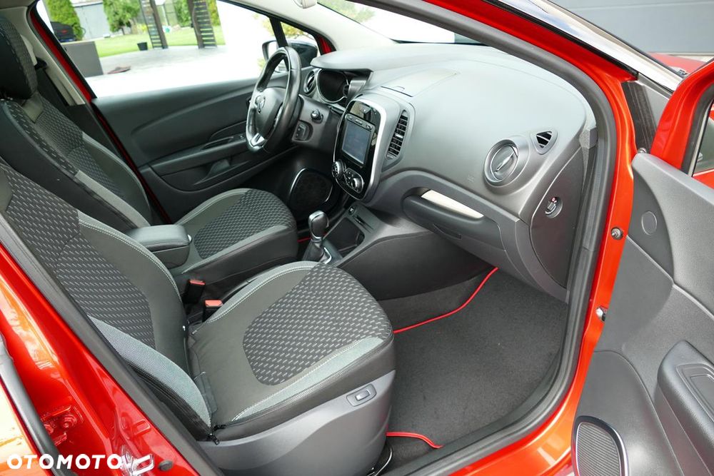 Renault Captur 1.2 Energy TCe Initiale Paris EDC - 28