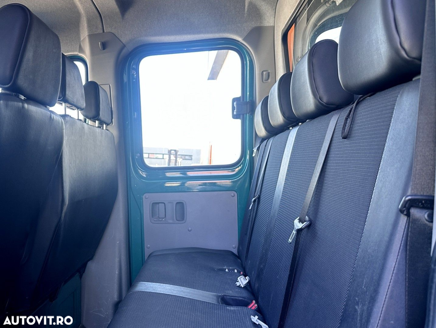 Mercedes-Benz Sprinter - 7
