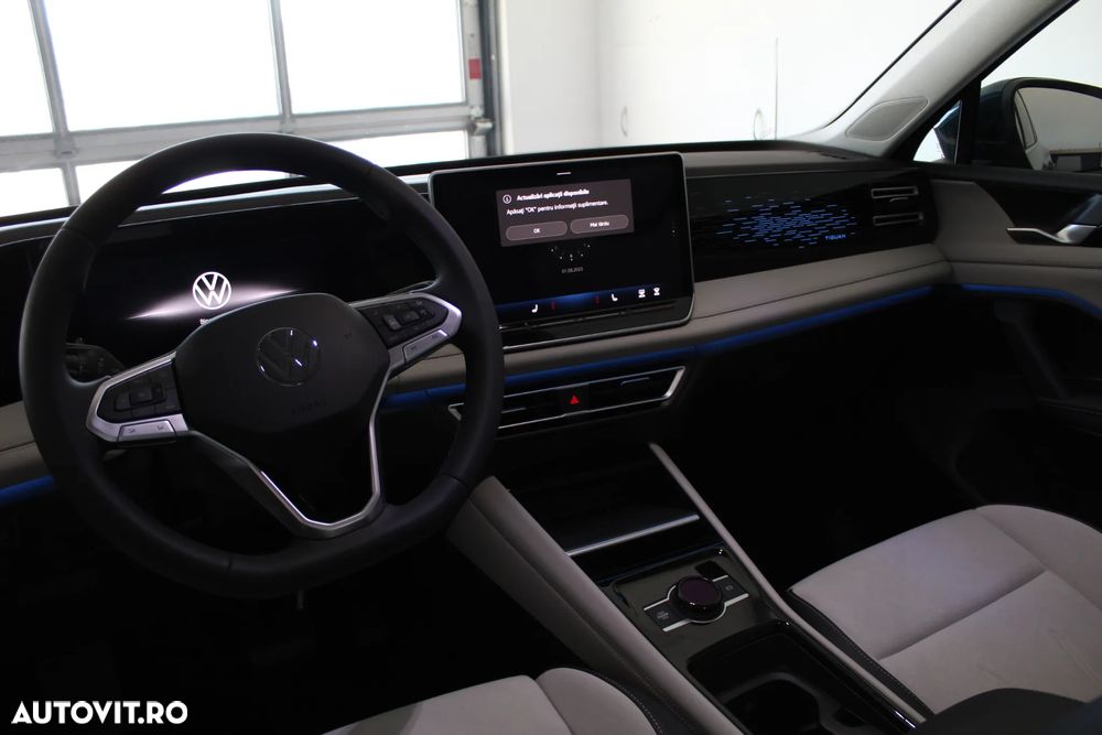 Volkswagen Tiguan 2.0 TDI DSG Elegance - 29