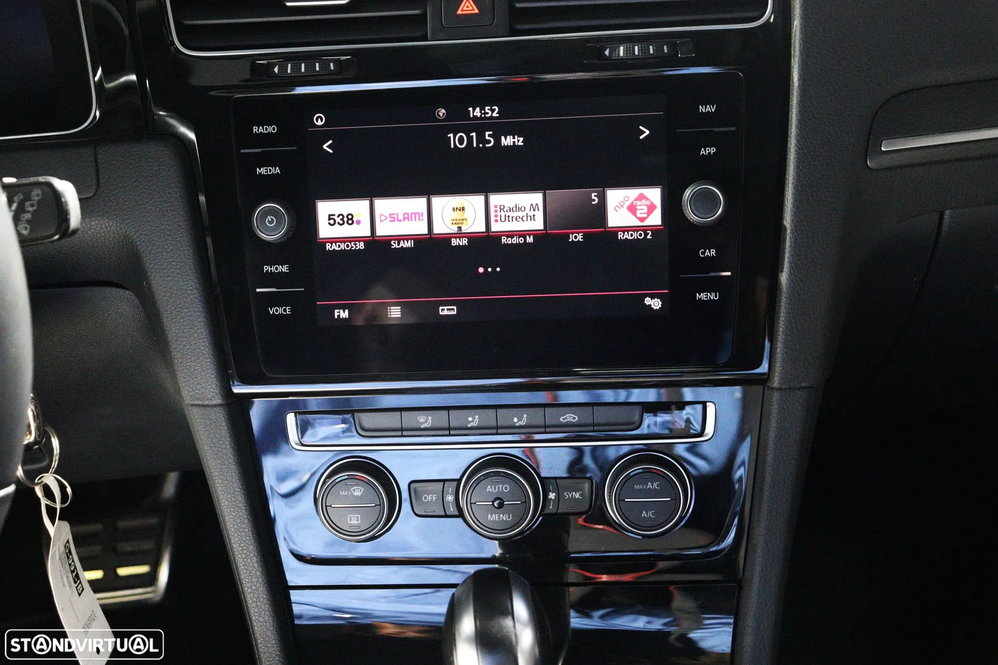 VW Golf 2.0 TSI GTI DSG Performance - 20