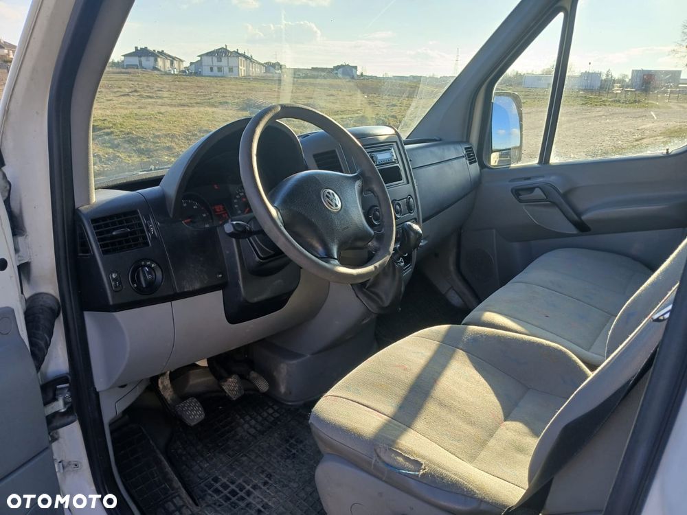 Volkswagen CRAFTER - 11