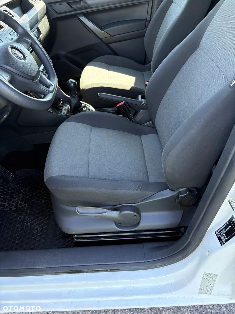 Volkswagen CADDY - 19