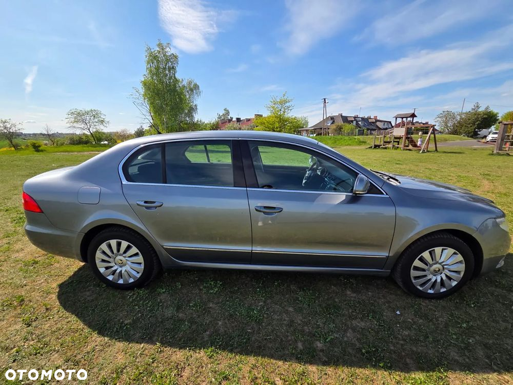 Skoda Superb 1,9 TDI Comfort - 6
