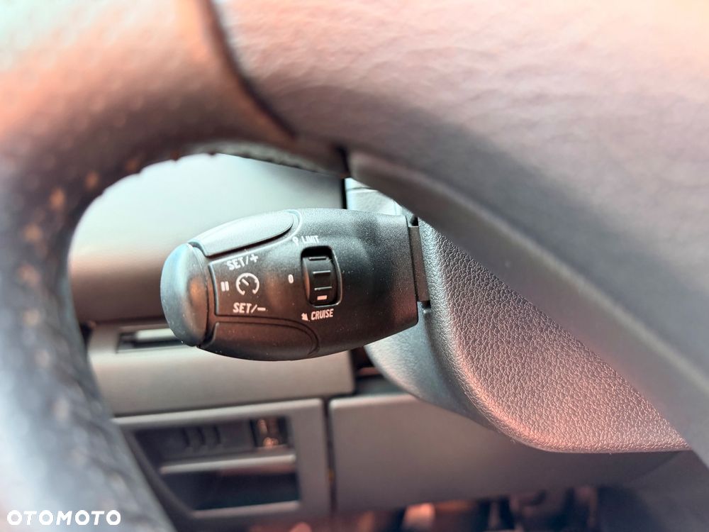 Peugeot 3008 1.6 THP Allure - 20