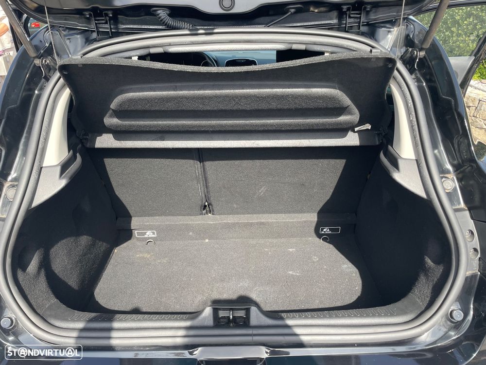 Renault Clio 0.9 TCe Limited - 12