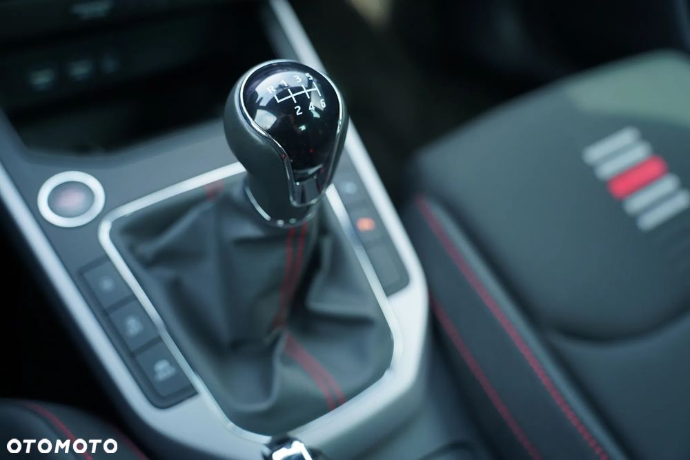 Seat Arona 1.0 TSI OPF FR Black Edition - 33