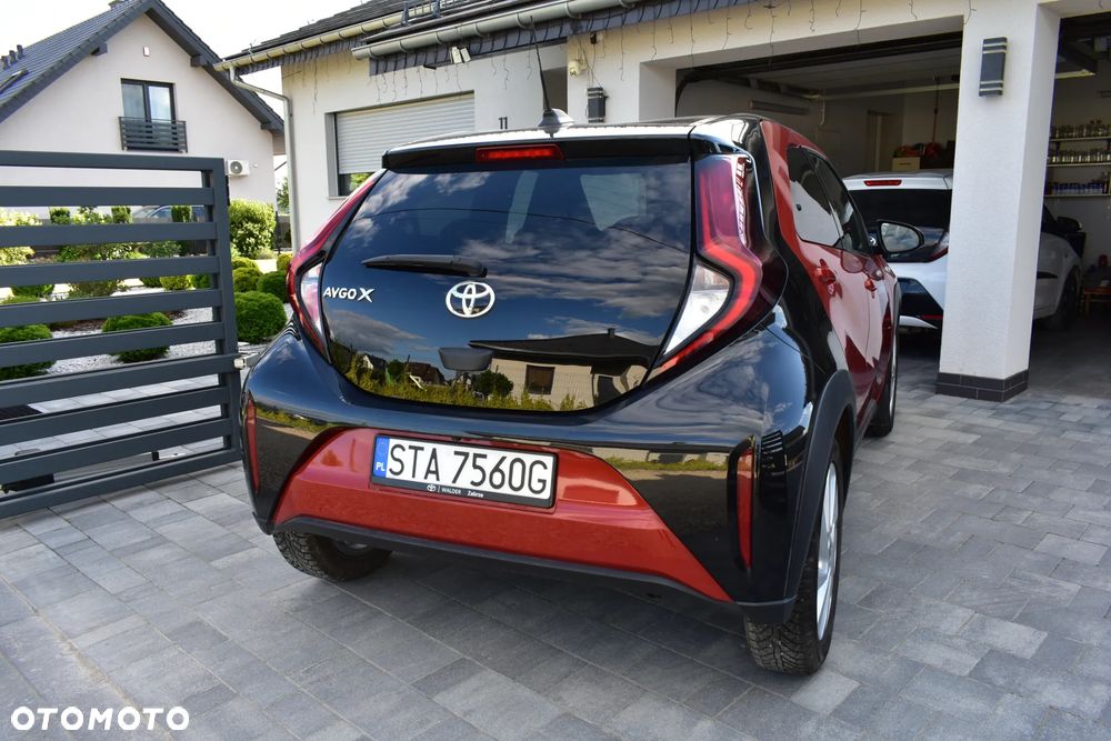 Toyota Aygo x.shift x-play connect - 7