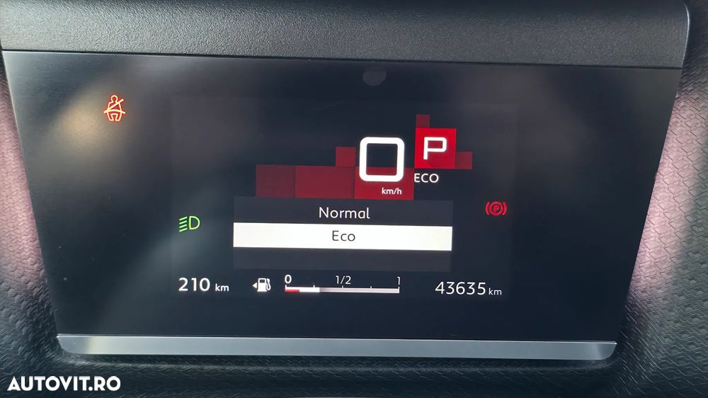 Citroën C4 PureTech 130 Stop&Start EAT8 FEEL PACK - 27