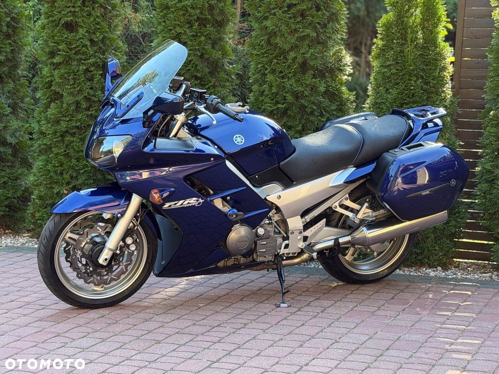 Yamaha FJR - 6