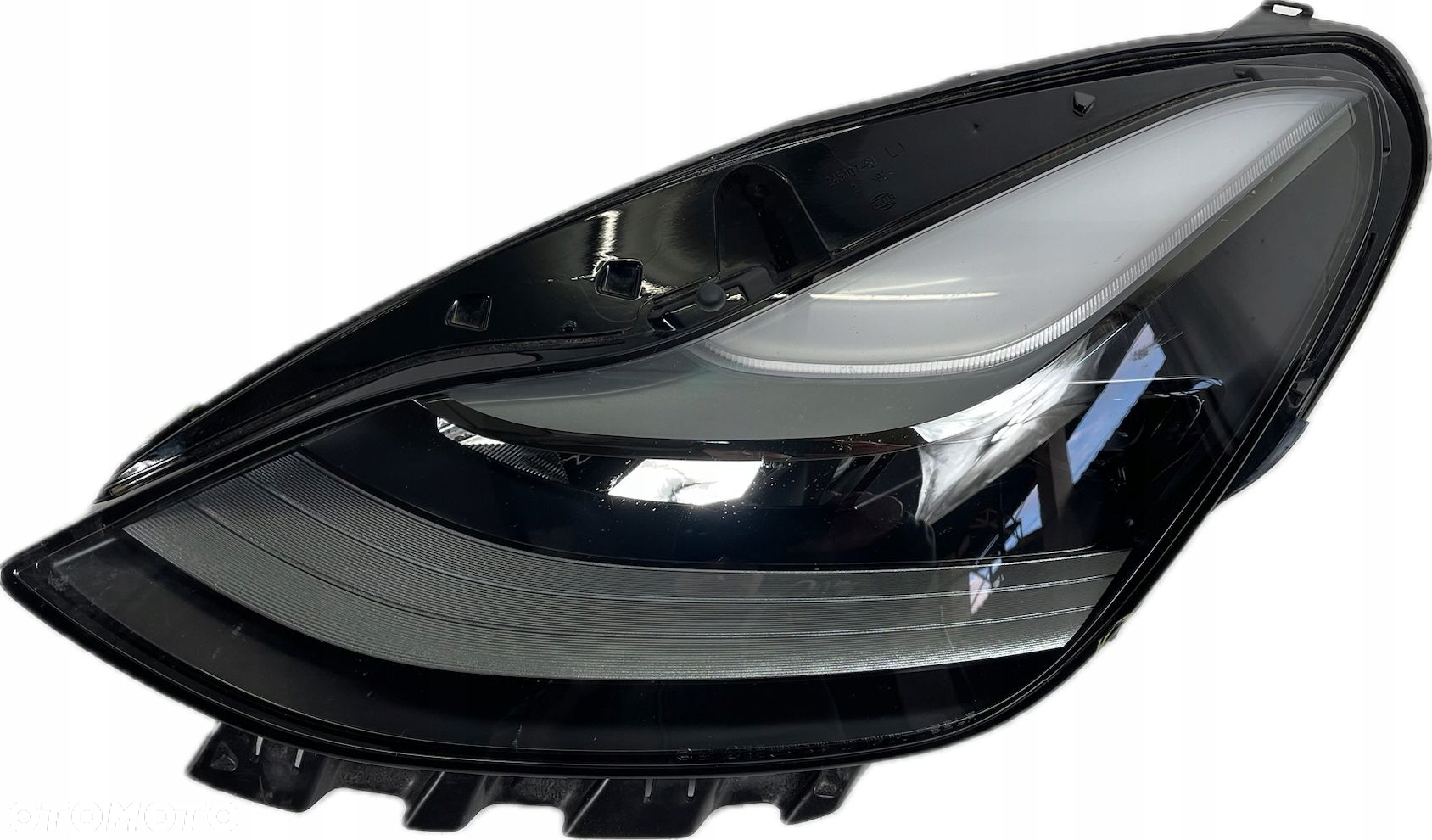 TESLA MODEL 3 III Y LIFT 21- LAMPA LEWA FULL LED 1514952-00-D 06.01.2024 - 2