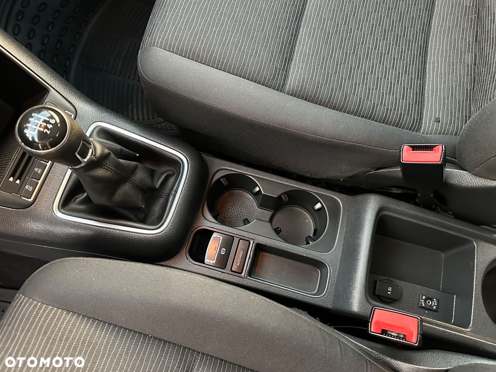 Volkswagen Tiguan 2.0 TDI DPF BlueMotion Technology Trend & Fun - 18