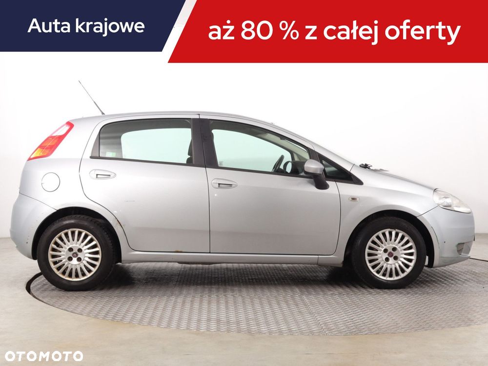 Fiat Grande Punto - 8