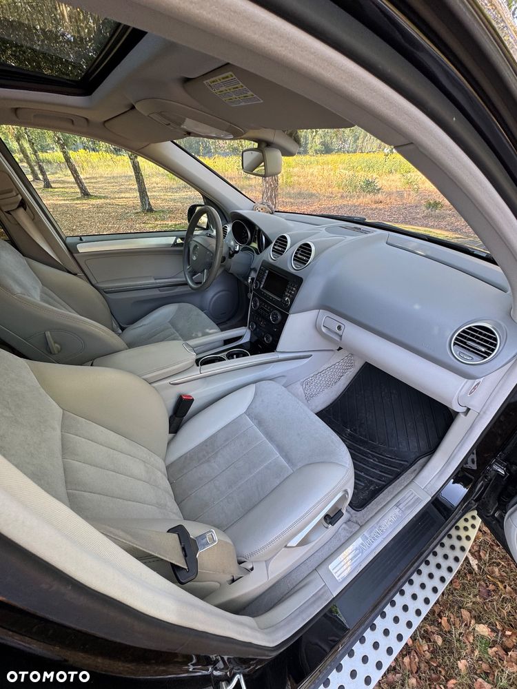 Mercedes-Benz ML 500 7G-TRONIC - 11