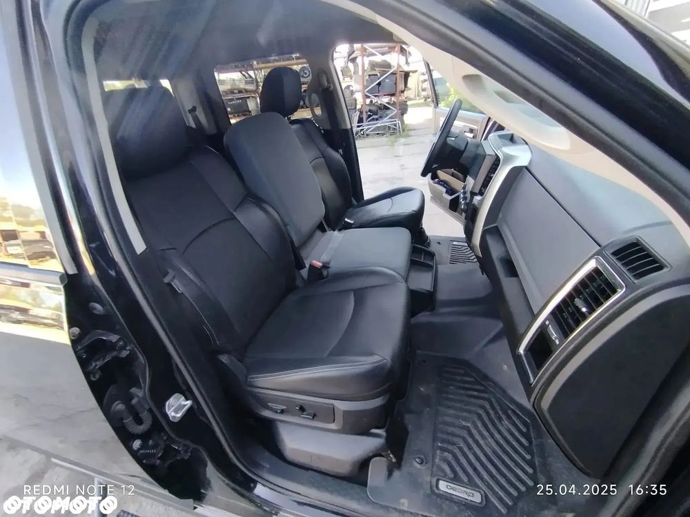 Dodge RAM 1500 5.7 4x4 - 19