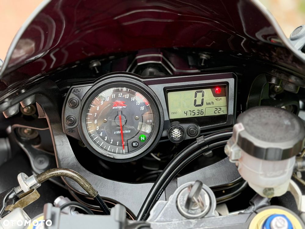 Suzuki GSX-R - 28