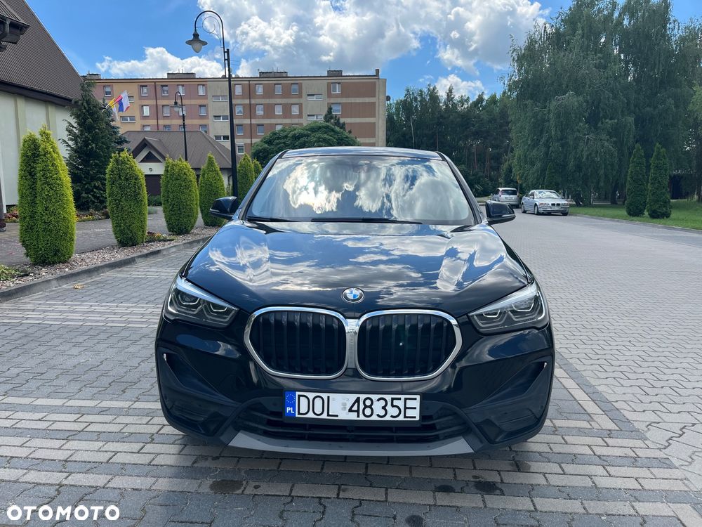 BMW X1 xDrive18d Business Edition - 8