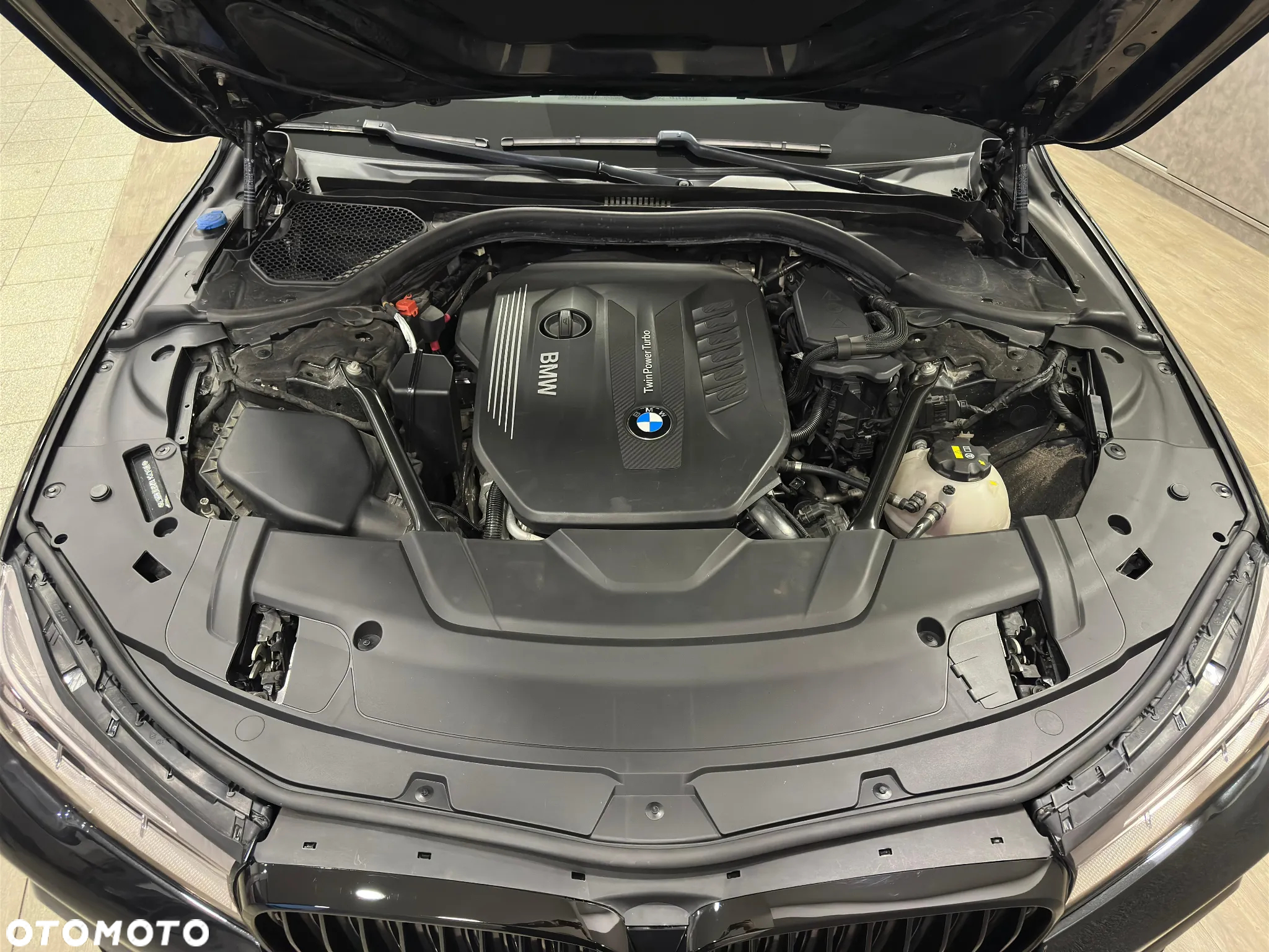 BMW Seria 7 730d xDrive sport - 17