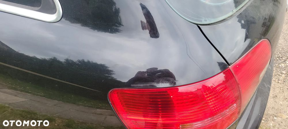 Audi A6 Avant 2.4 - 16
