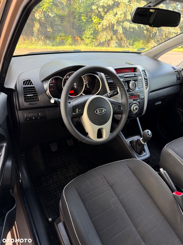 Kia Venga 1.4 CVVT Dream-Team Edition - 9