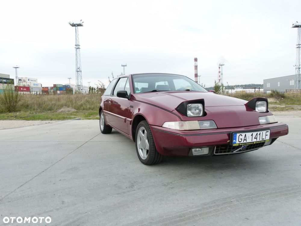 Volvo Seria 400 - 1