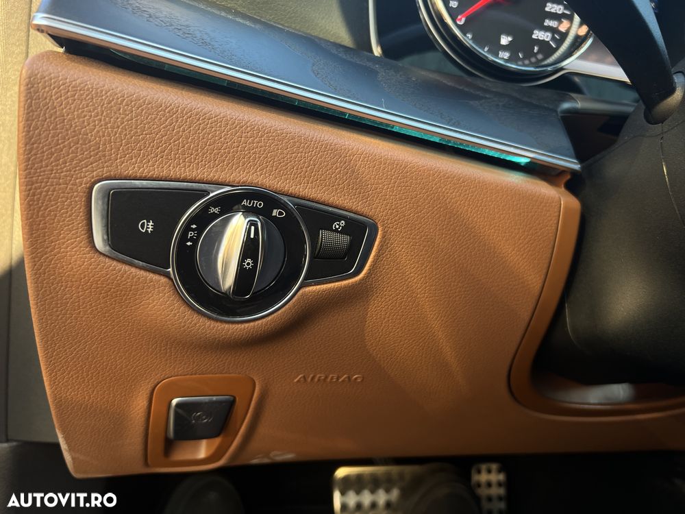 Mercedes-Benz E 300 9G-TRONIC AMG Line - 10