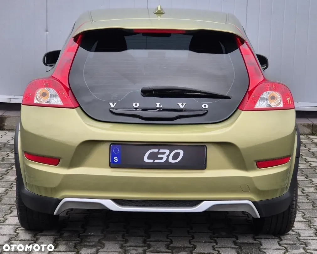 Volvo C30 D2 DRIVe R-Design - 4