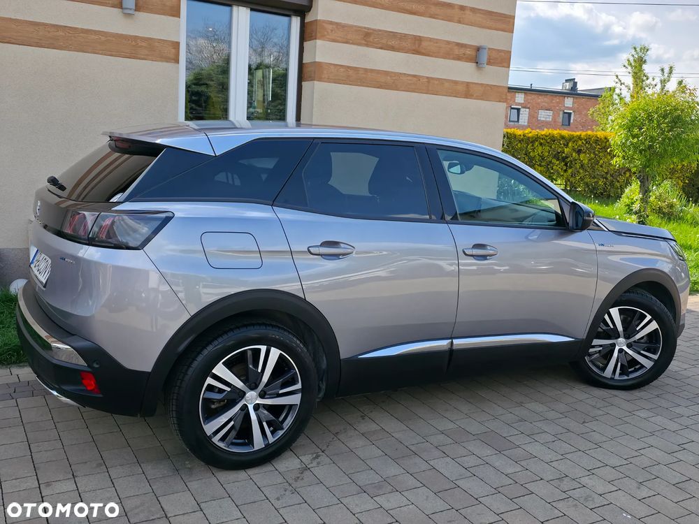Peugeot 3008 1.6 PureTech Hybrid4 PHEV Allure S&S EAT8 - 7