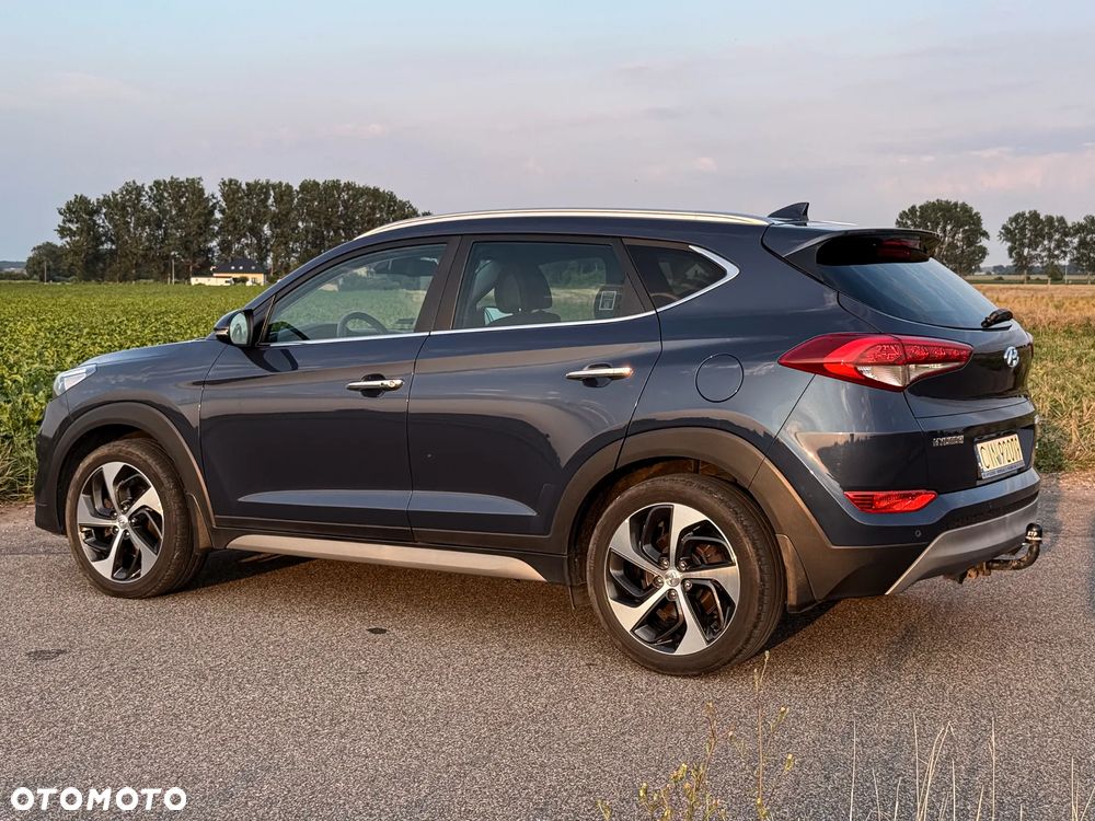 Hyundai Tucson 2.0 CRDI Style 4WD - 6