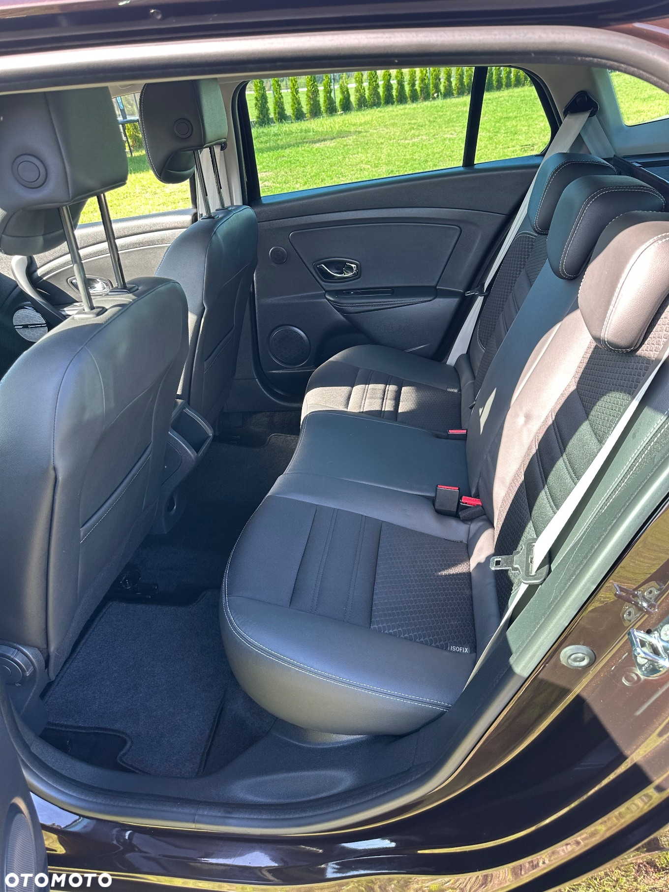 Renault Megane ENERGY TCe 130 BOSE EDITION - 27