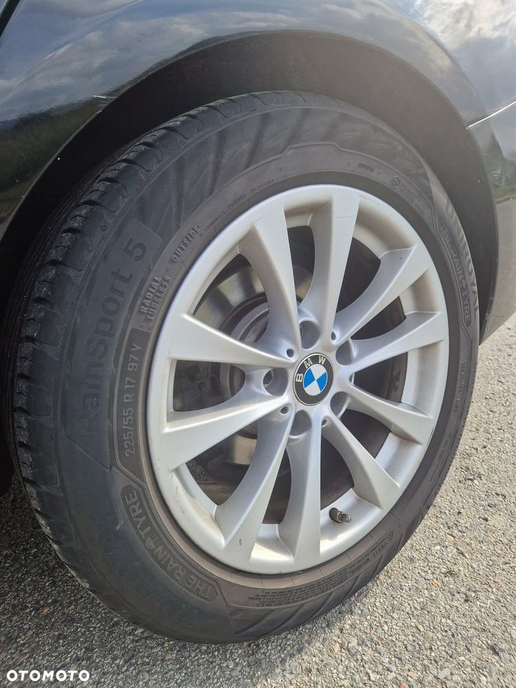 BMW Seria 3 320d xDrive - 2